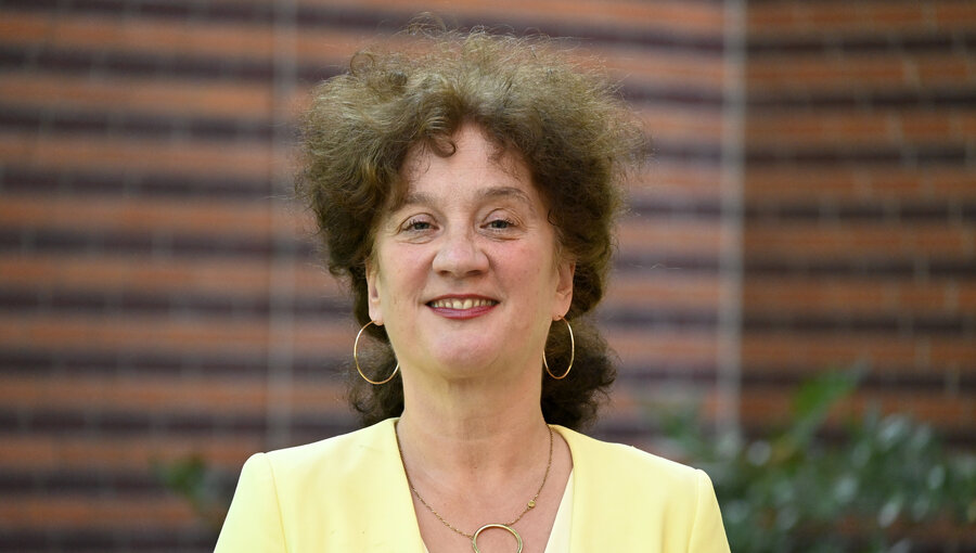 Portrait Barbara Manterfeld-Wormit